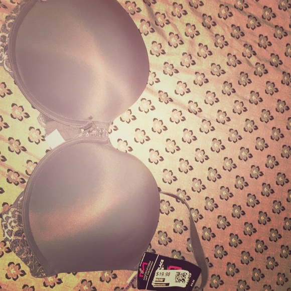 Bra - Picture 1 of 1